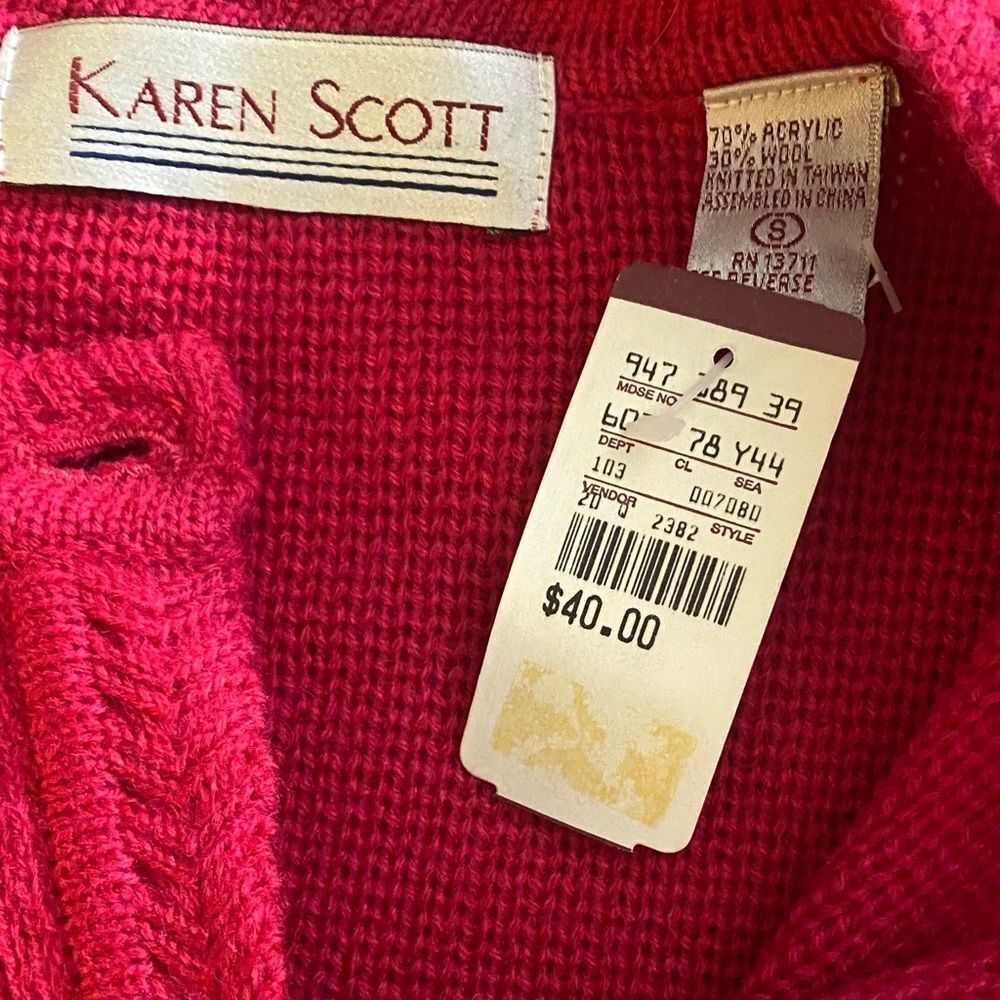 Karen Scott Bright Pink Knit Cardigan with Gold Buttons - Picture 3 of 4